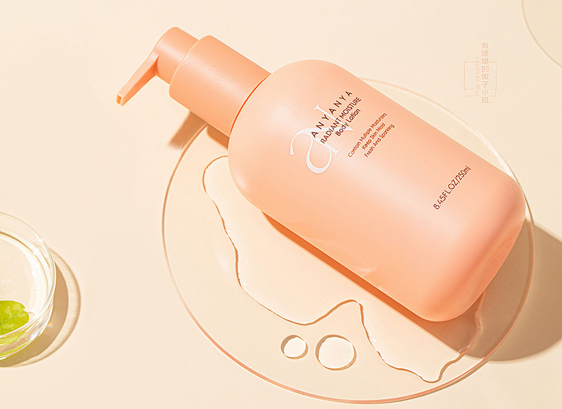 Dior“羽衣霓裳”杠上花西子，國際大牌也想做“中國風(fēng)”