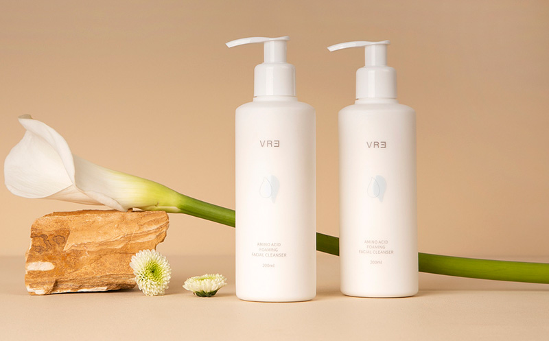 老品牌跨界開(kāi)拓美妝新品類(lèi)，是助力還是阻力？